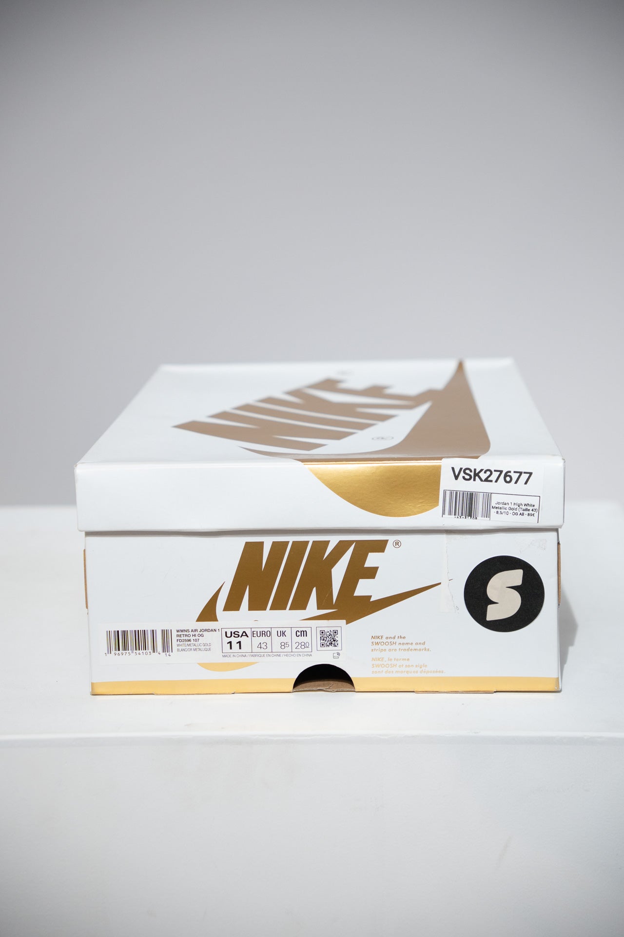 Jordan 1 High White Metallic Gold (Taille 43)
