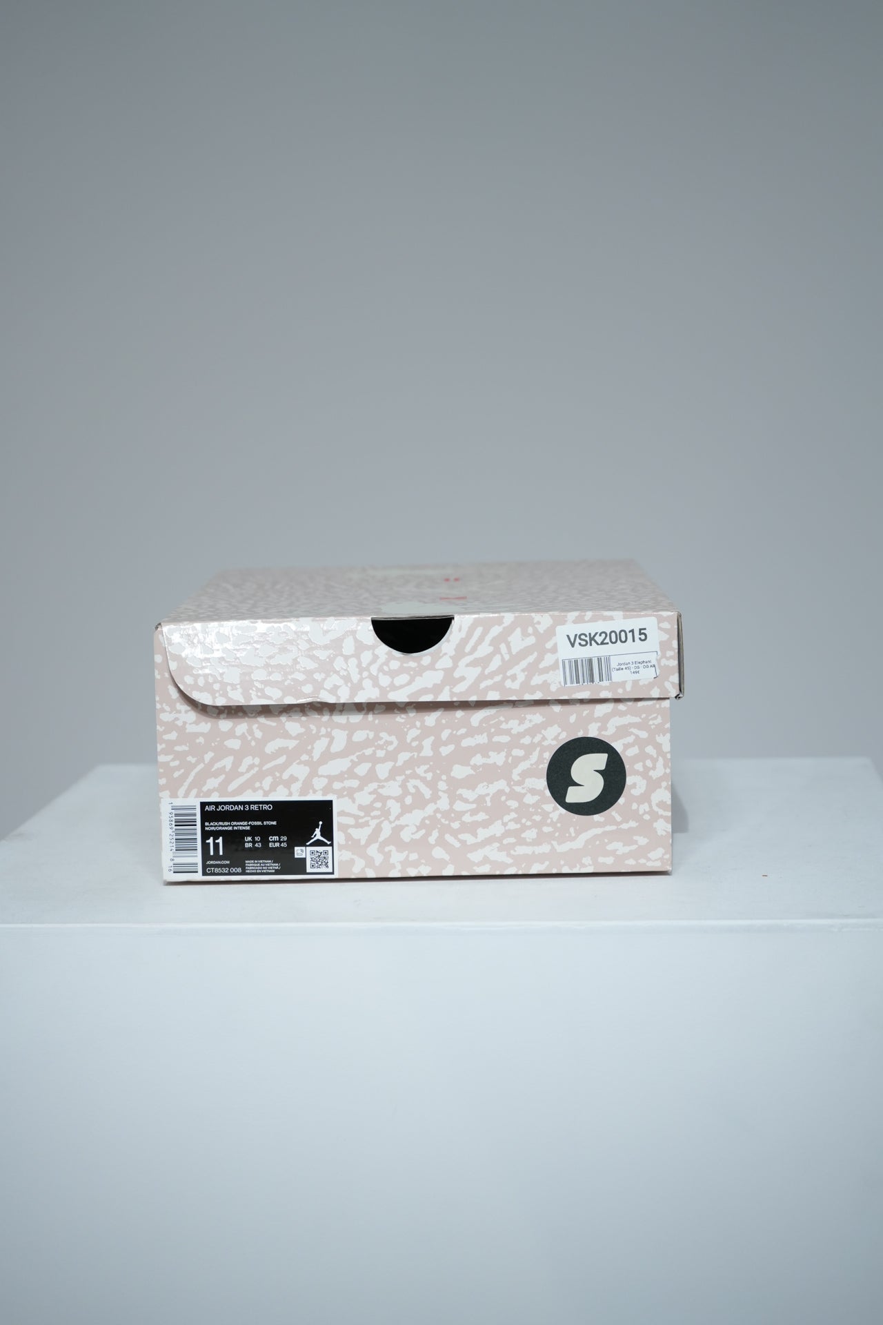 Jordan 3 Elephant (Taille 44)