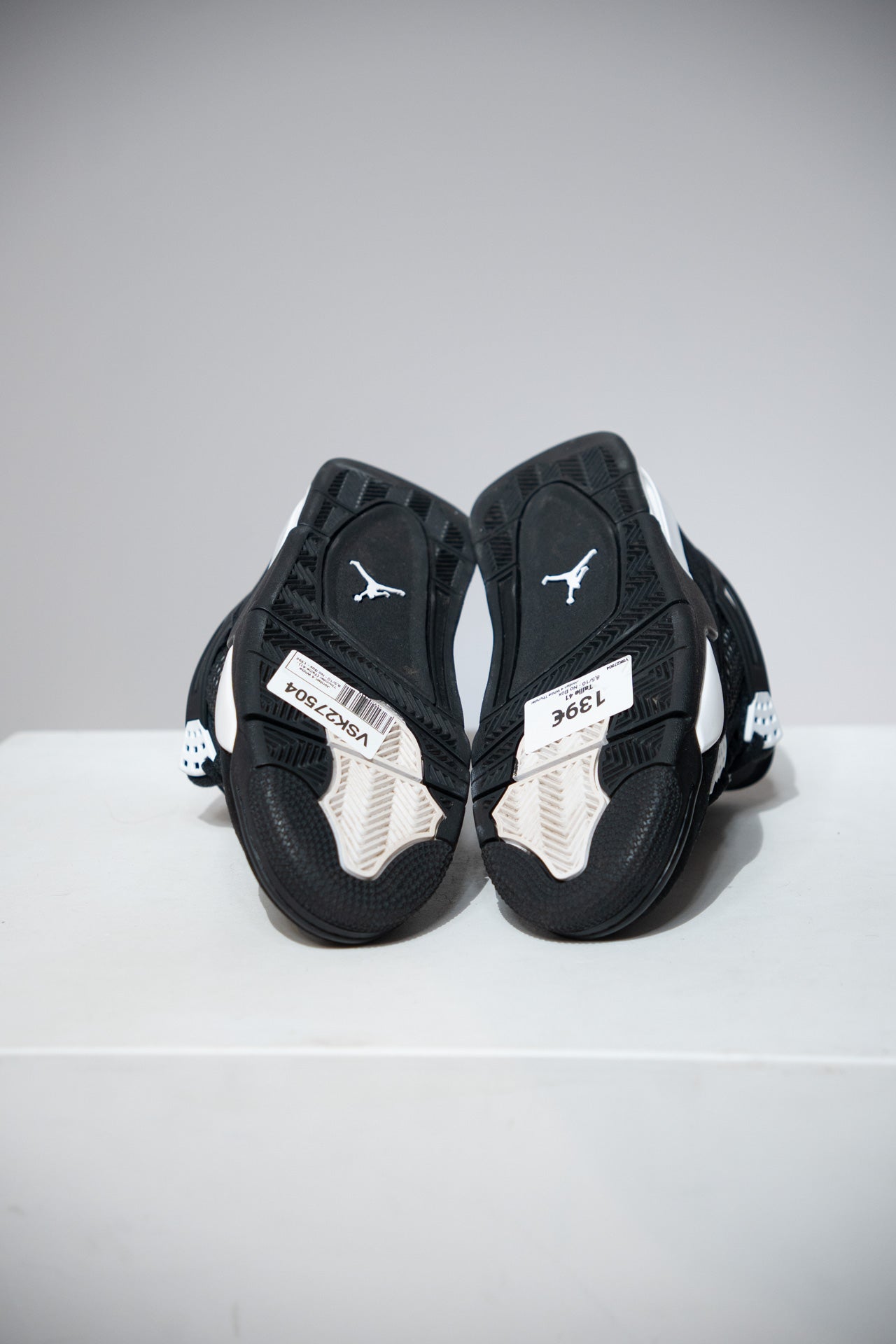 Jordan 4 White Thunder (Taille 41)