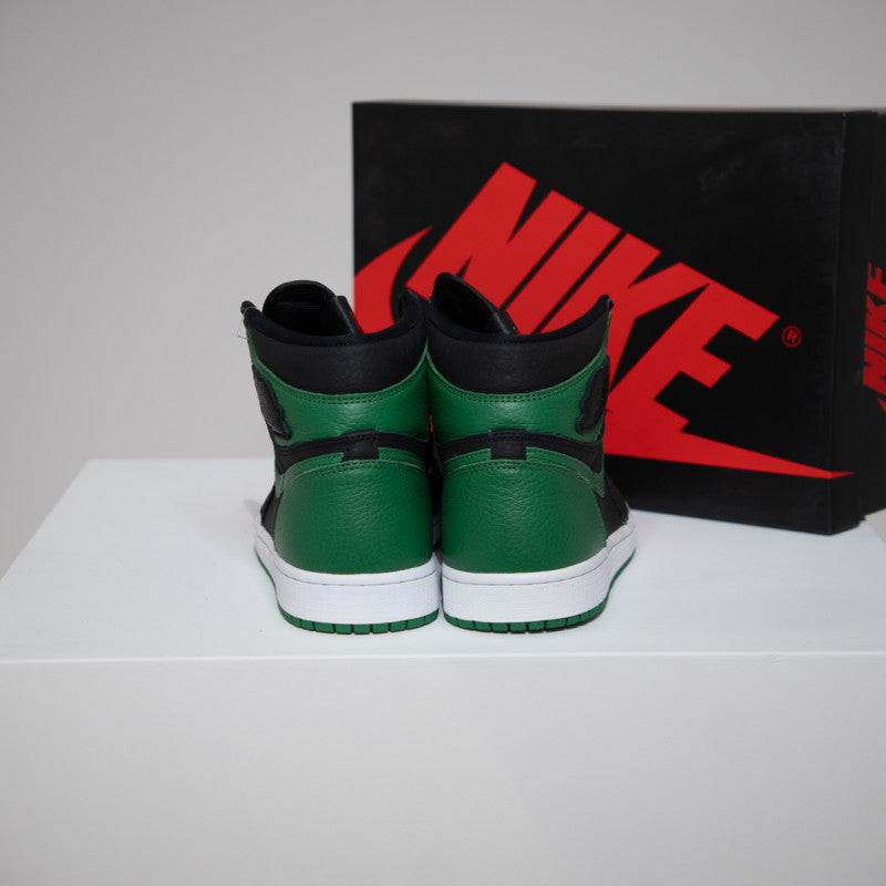 Jordan 1 High Pine green (Taille 44,5)