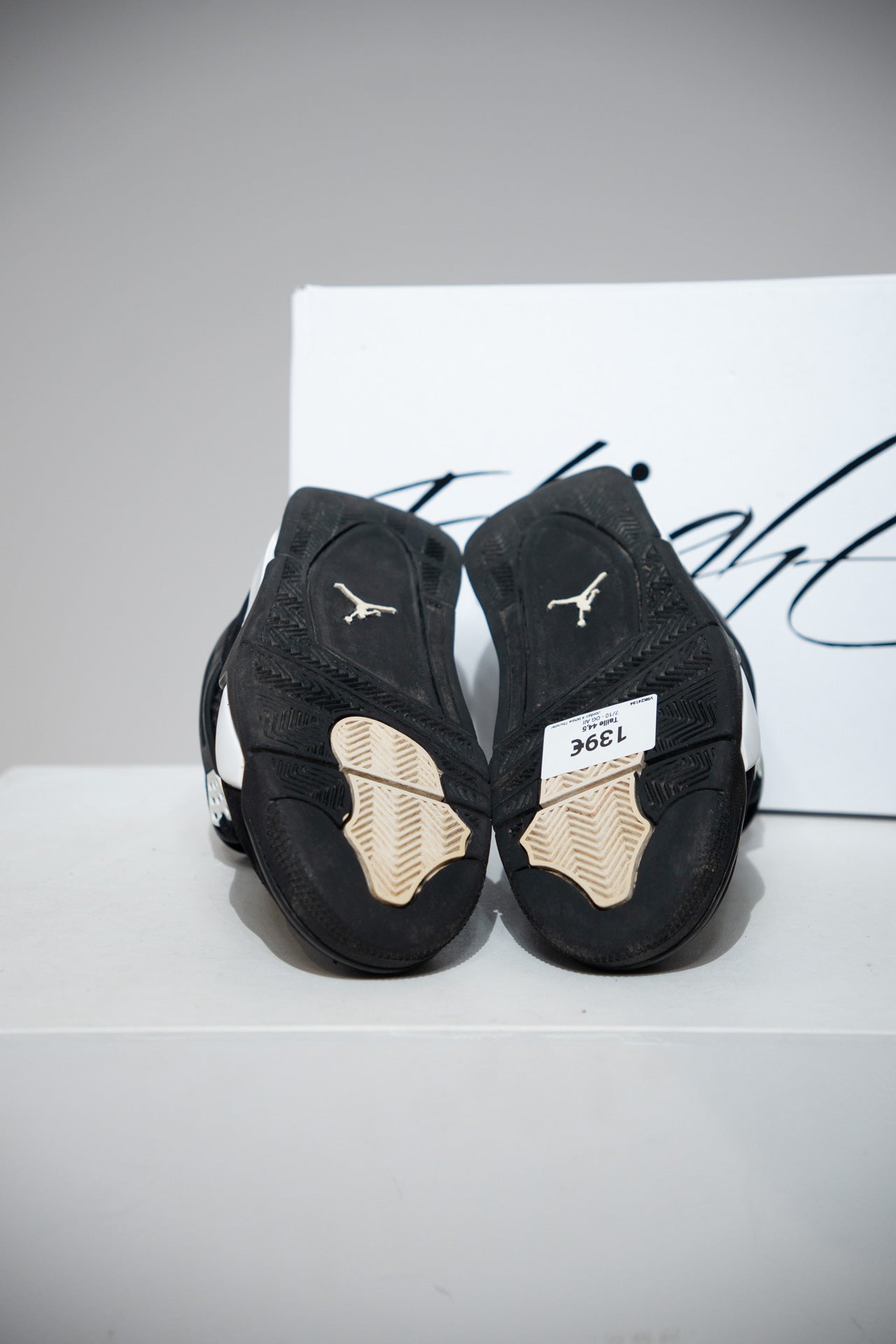 Jordan 4 White Thunder (Taille 44,5)