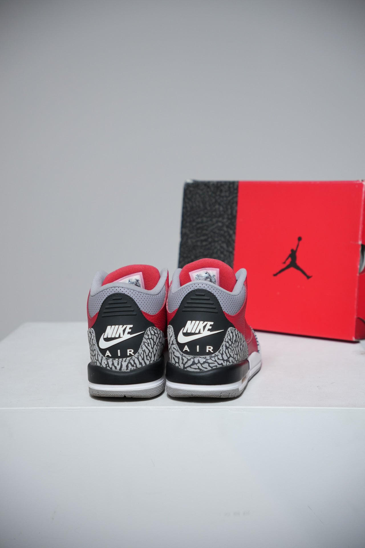 Jordan 3 Fire Red SE GS (Taille 39)