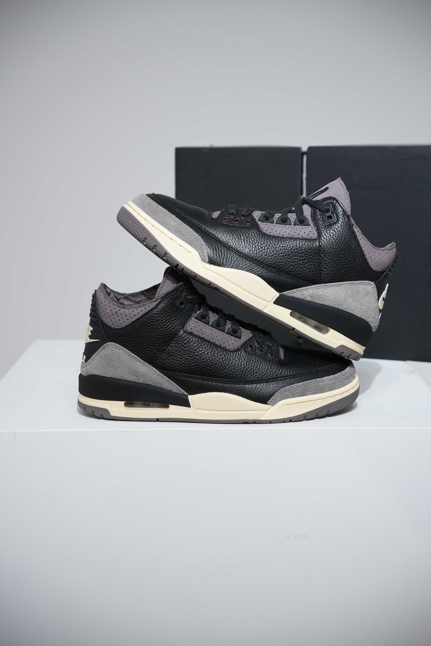 Jordan 3 A Ma Maniere Black (Taille 36,5)