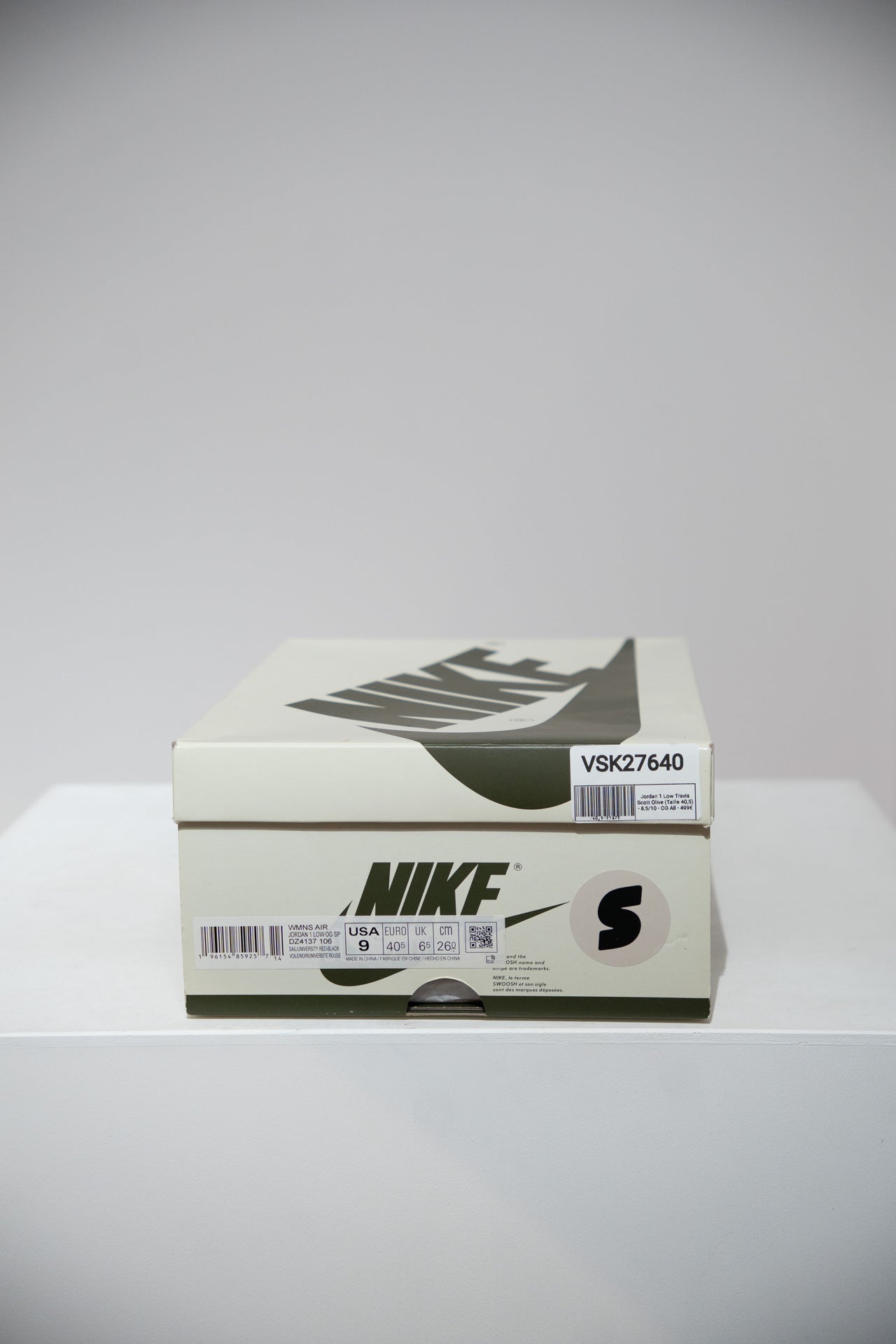 Jordan 1 Low Travis Scott Olive (Taille 40,5)