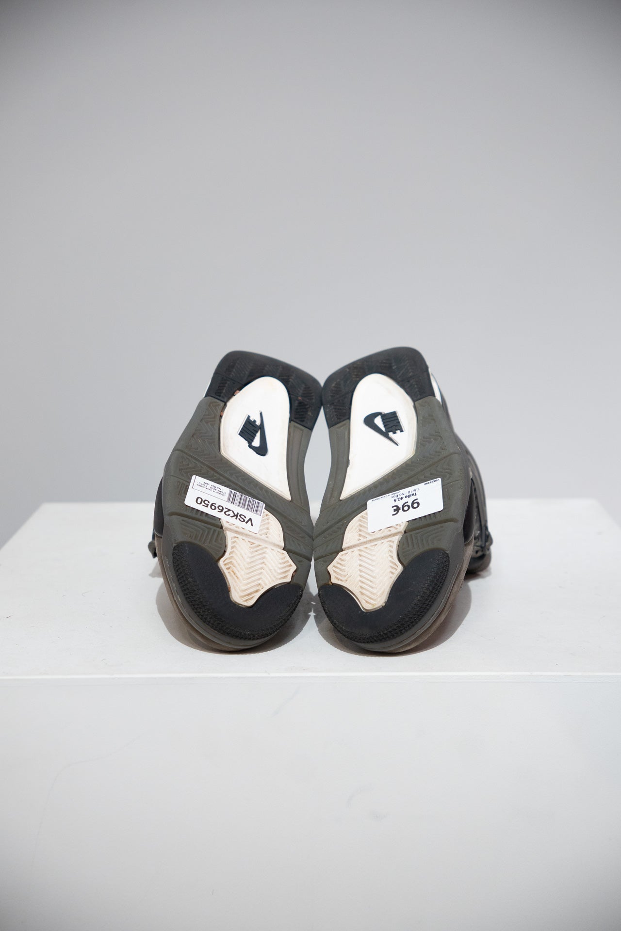 Jordan 4 Cave Stone (Taille 40,5)