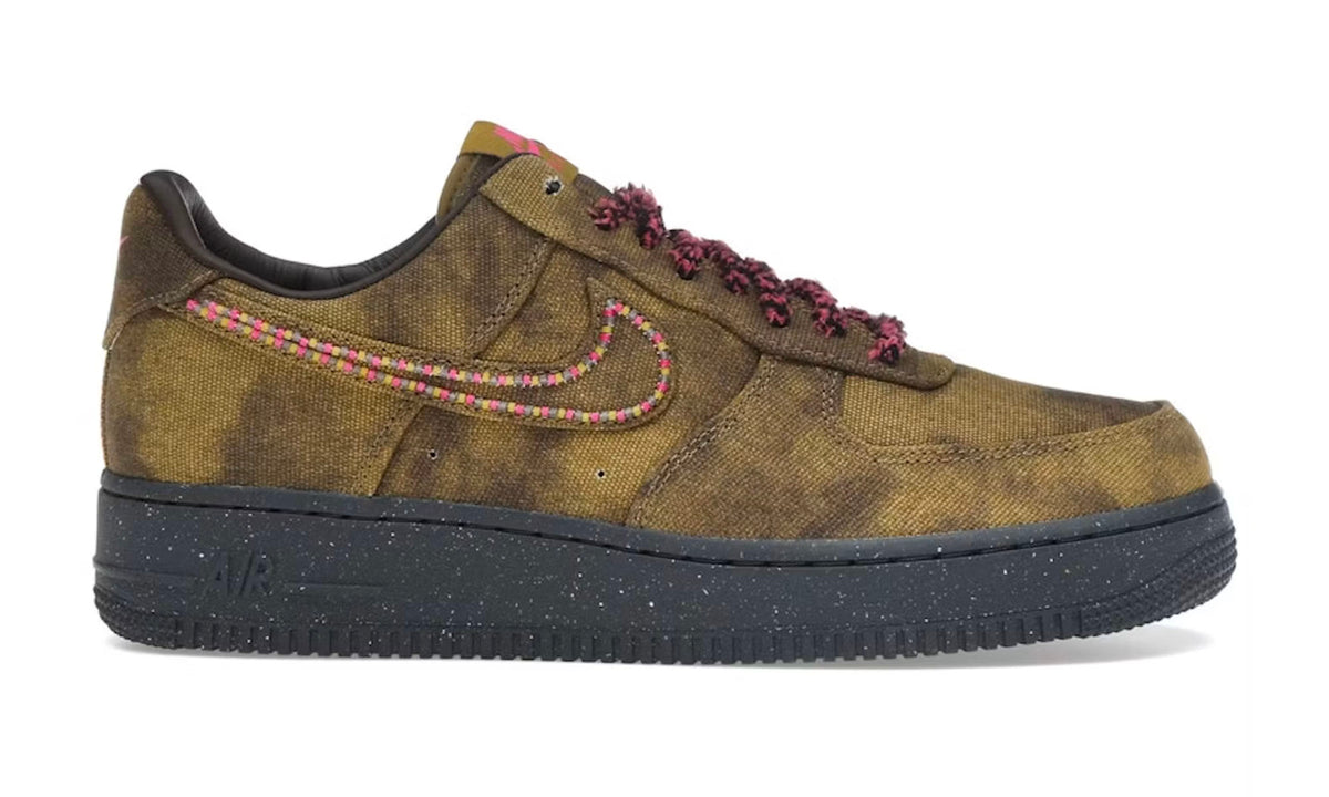Air Force 1 Boucle Desert Moss Fierce Pink