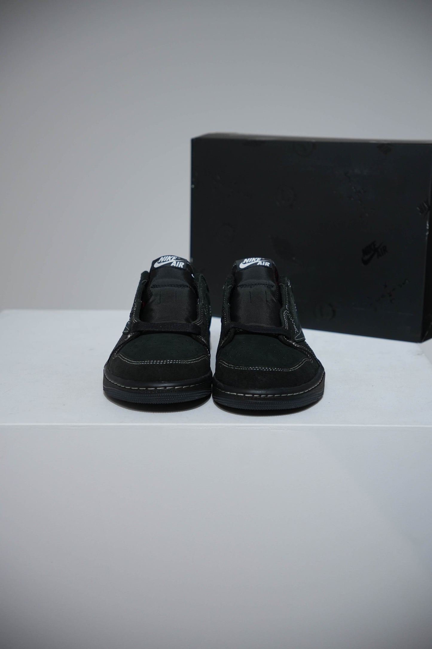 Jordan 1 Low Travis Scott Black Phantom (Taille 41)