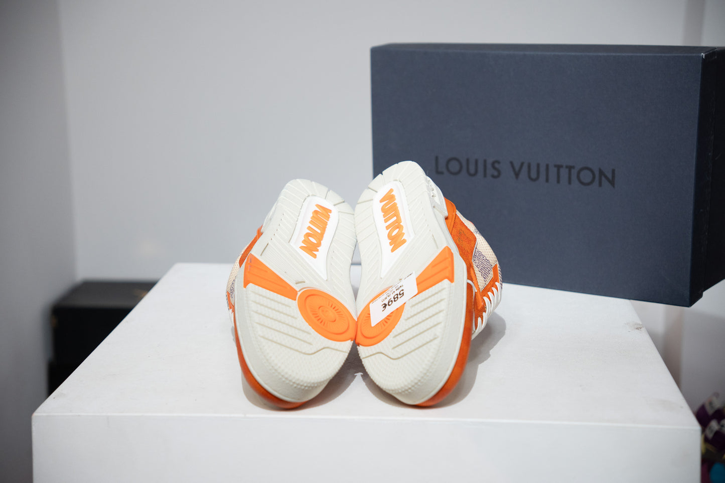 Louis Vuitton Trainer Damier Orange (Taille 41 (6,5IT))