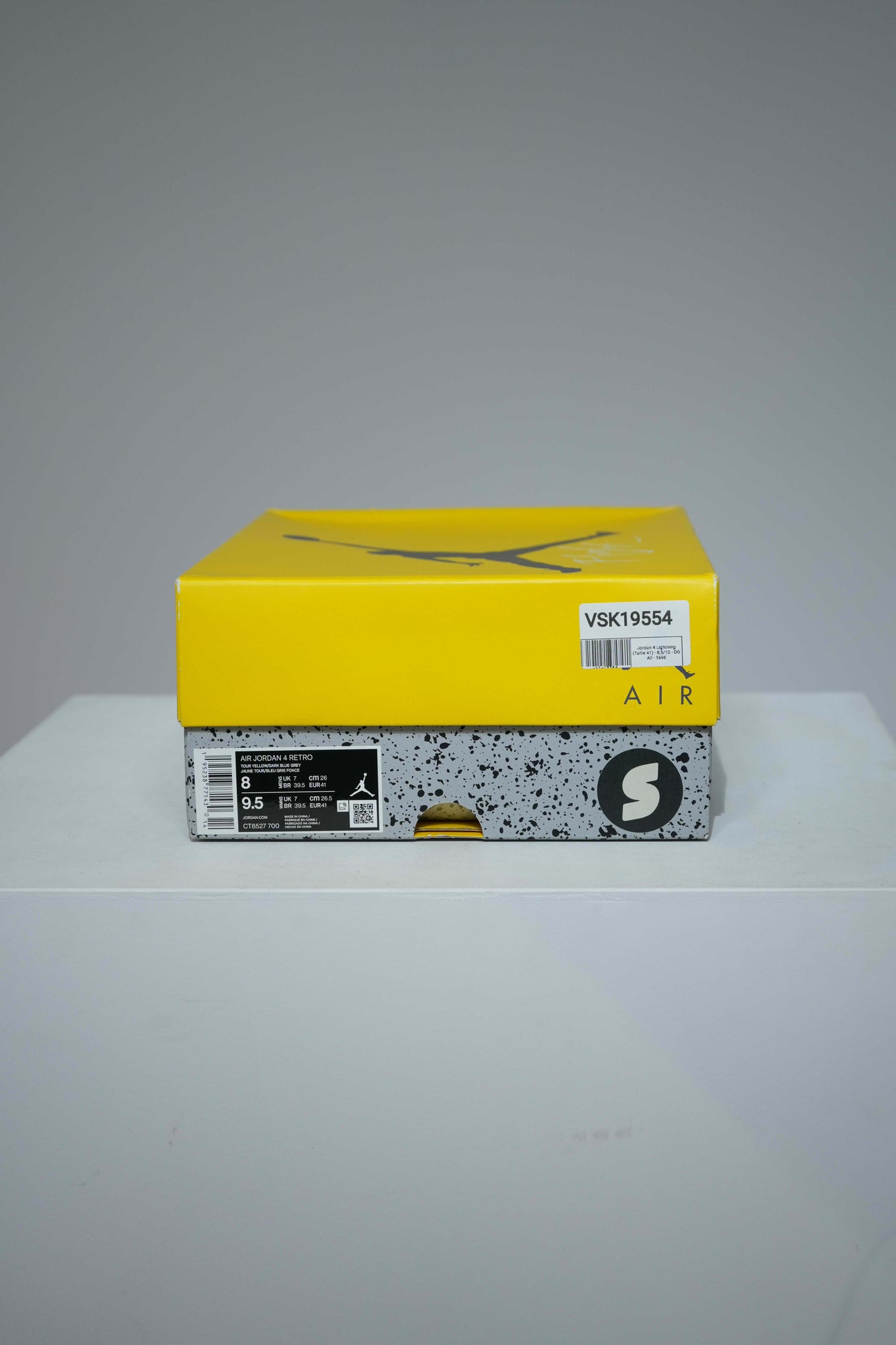 Jordan 4 Lightning (Taille 41)