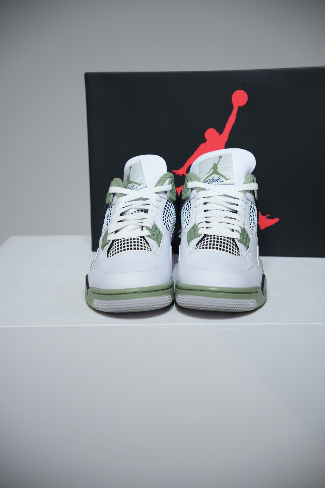 Jordan 4 Seafoam (Taille 37,5)