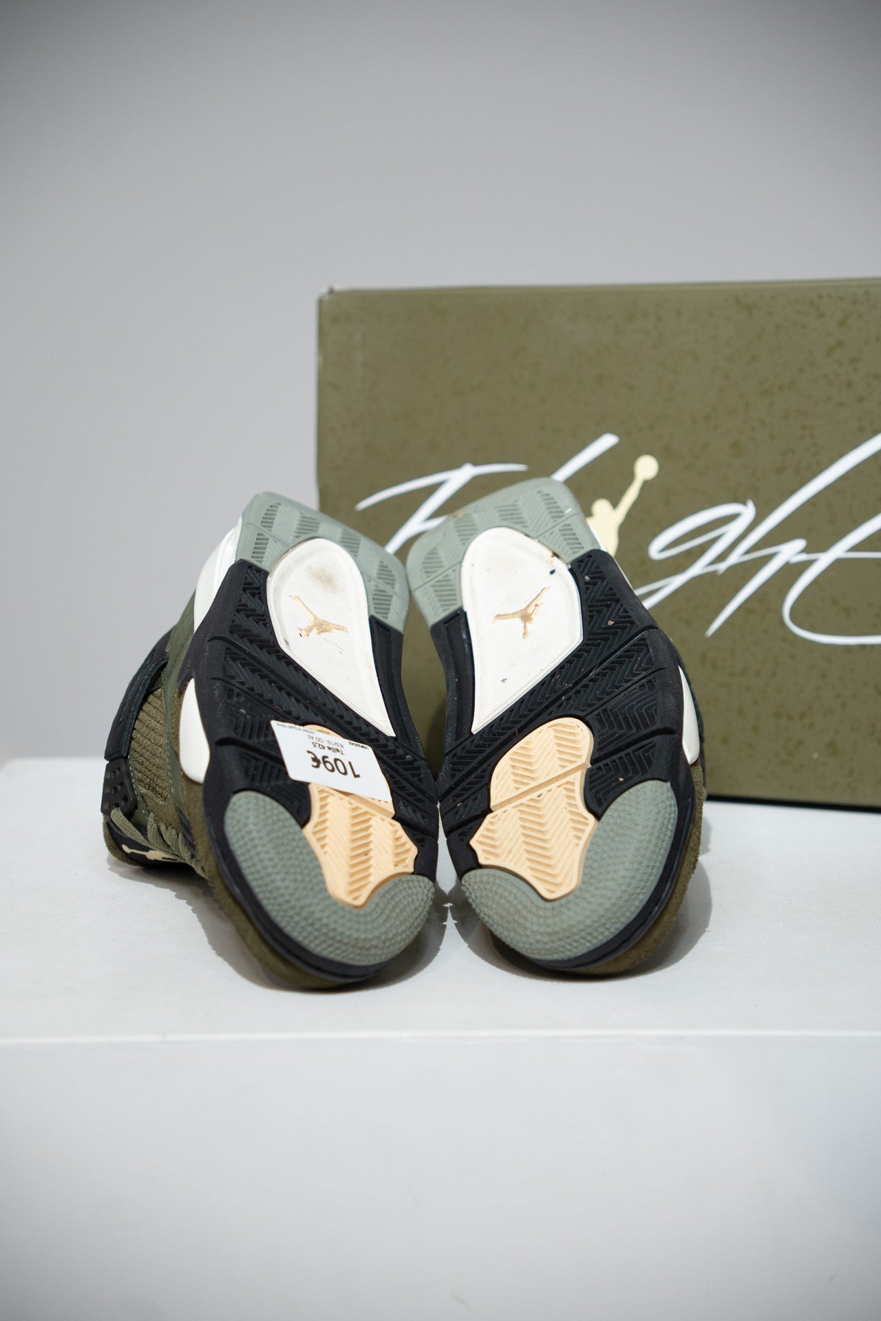 Jordan 4 Craft Olive (Taille 42,5)