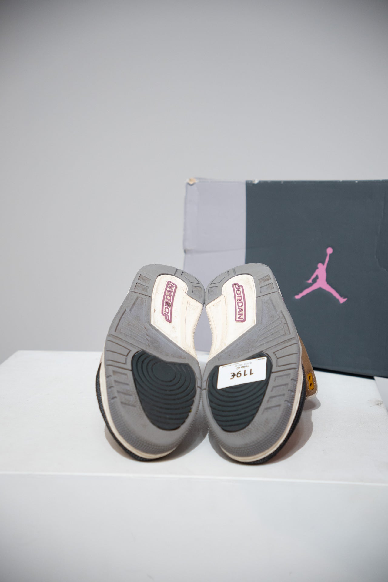 Jordan 3 Winterized (Taille 40)