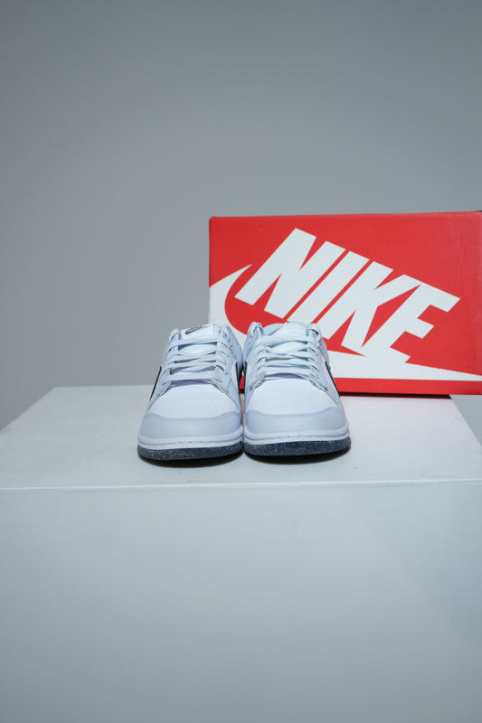 Dunk Low 3D Swoosh (Taille 40,5)