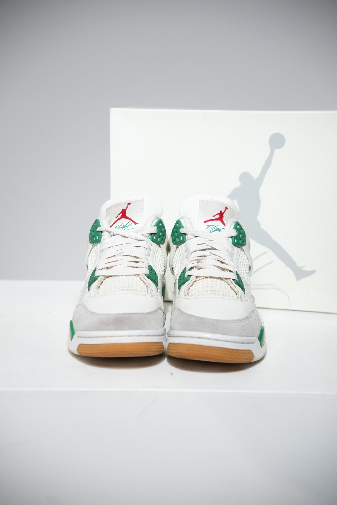 Jordan 4 SB pine Green (Taille 41)