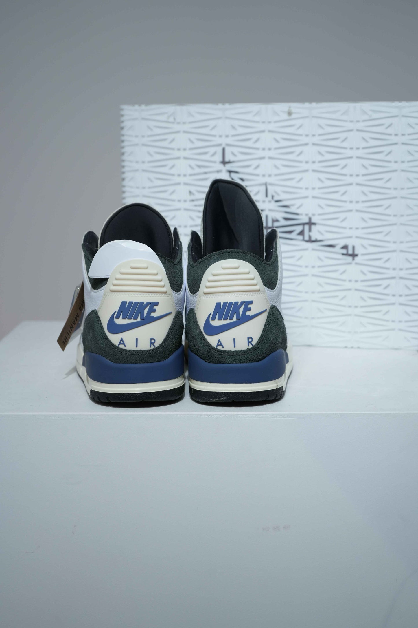 Jordan 3 A MA Maniere Navy (Taille 47,5)