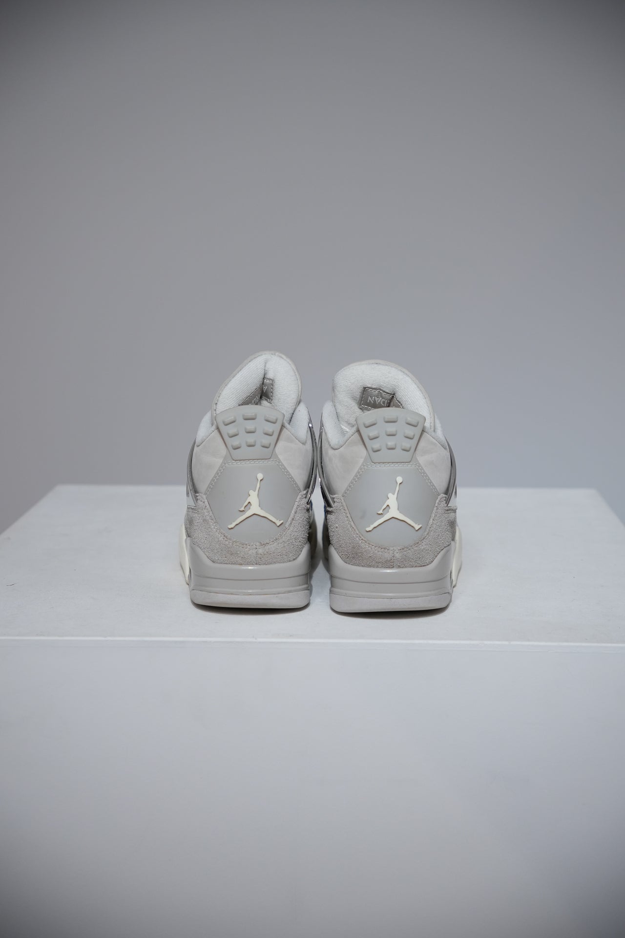 Jordan 4 Frozen Moments (Taille 38)