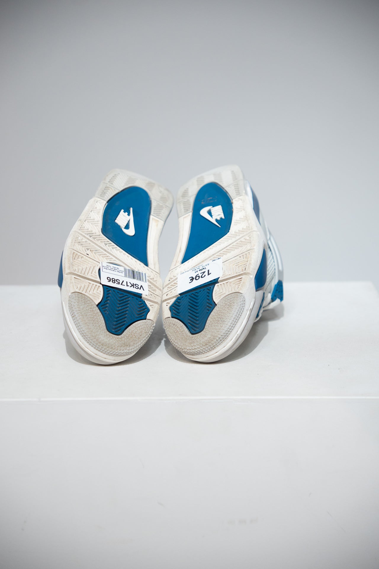 Jordan 4 Military Blue 2024 (Taille 41)