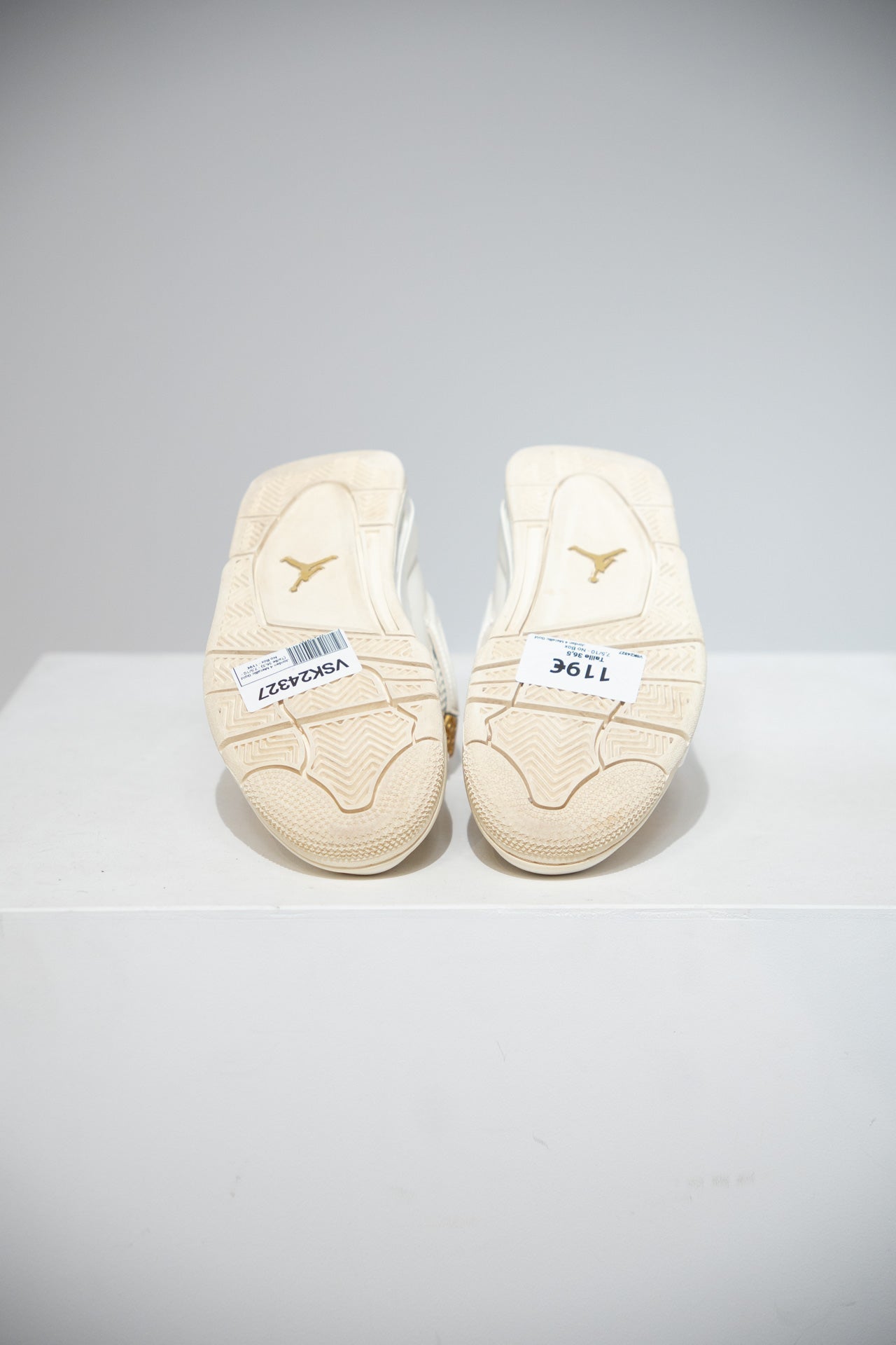 Jordan 4 Metallic Gold (Taille 36,5)