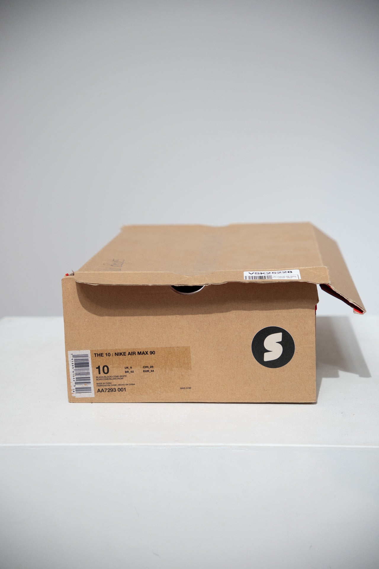 Air max 90 Off-White Black (Taille 44)