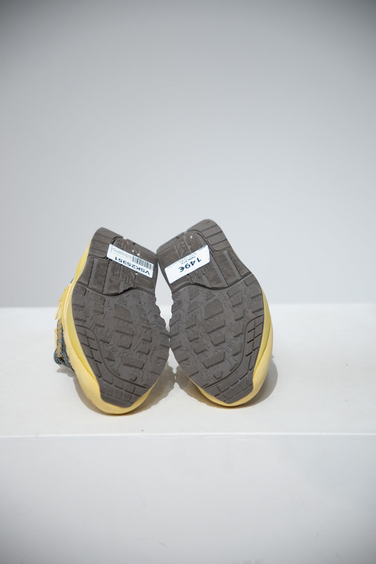 Air Max 1 Travis scott Saturn Gold (Taille 37,5)