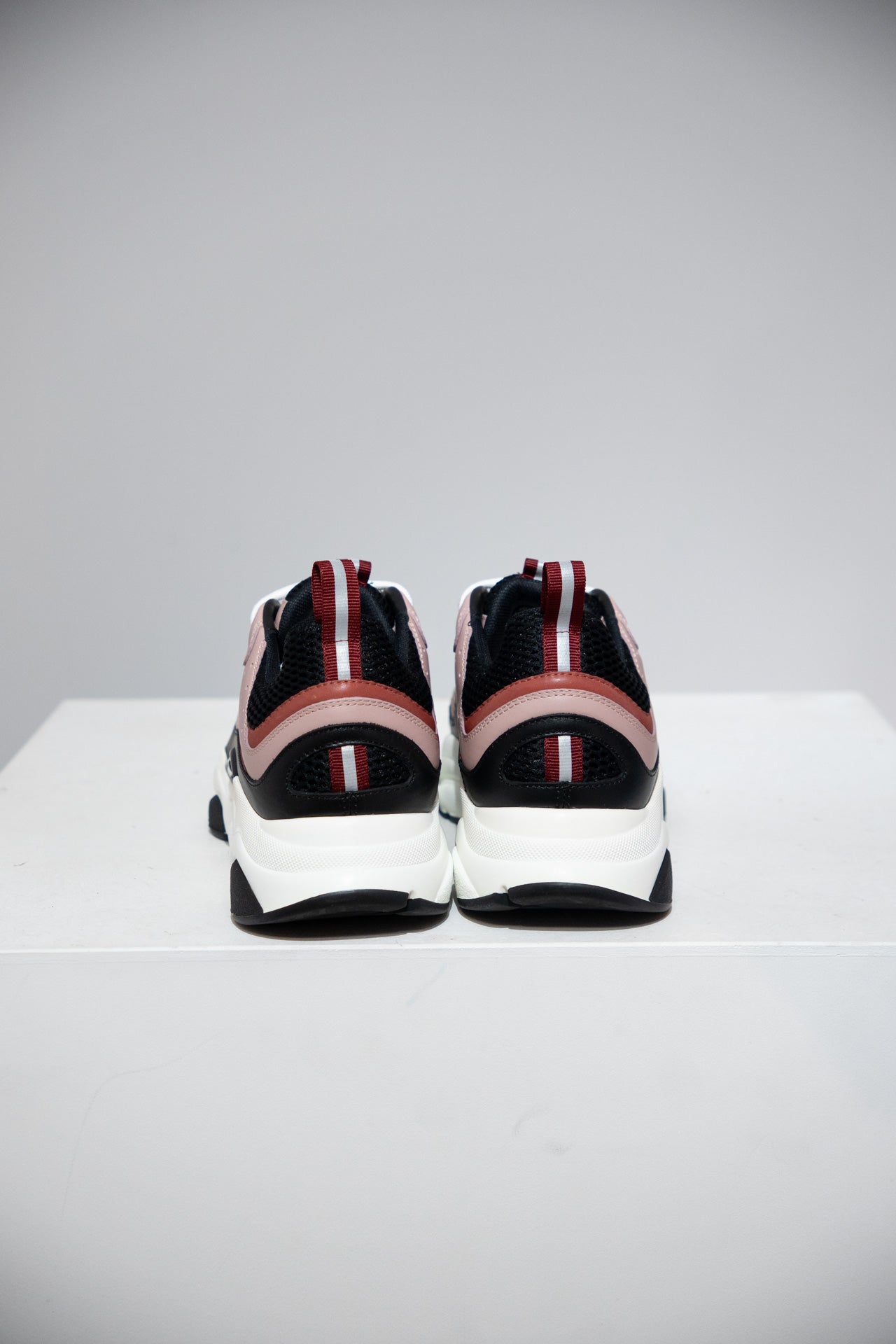 Dior B22 Red (Taille 42)