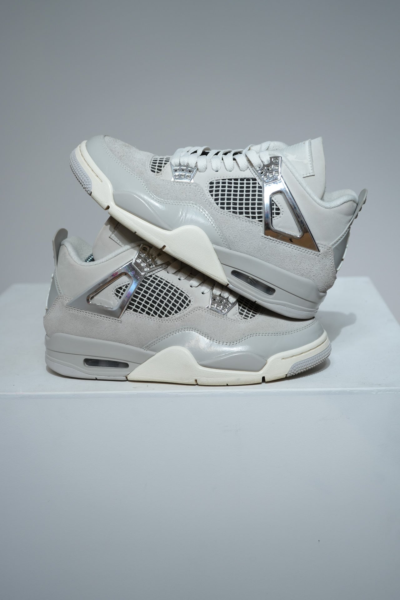 Jordan 4 Frozen Moments (Taille 39)