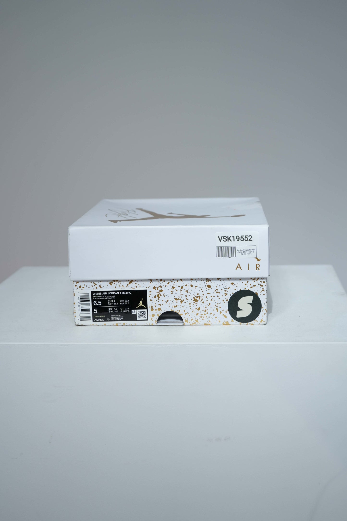 Jordan 4 Metallic Gold (Taille 37,5)