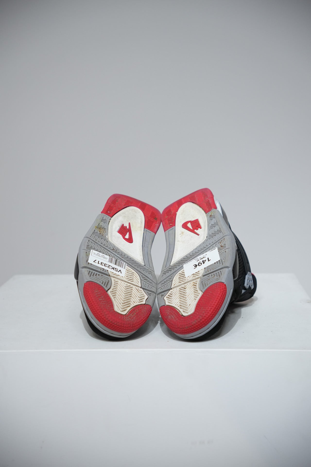 Jordan 4 Bred 2019 (Taille 44)