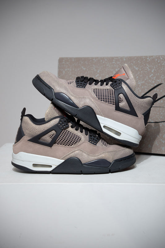 Jordan 4 Taupe Haze (Taille 43)