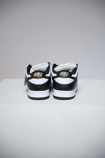 Dunk SB Supreme Stars Black (Taille 42,5)