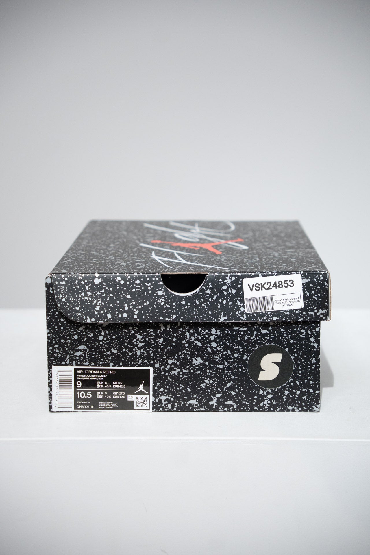 Jordan 4 Military Black (Taille 42,5)