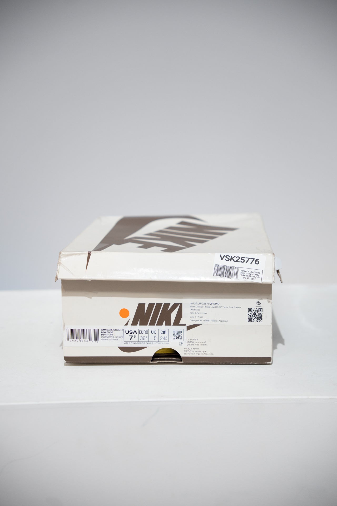 Jordan 1 Low Travis Scott Canary Yellow (Taille 38,5)