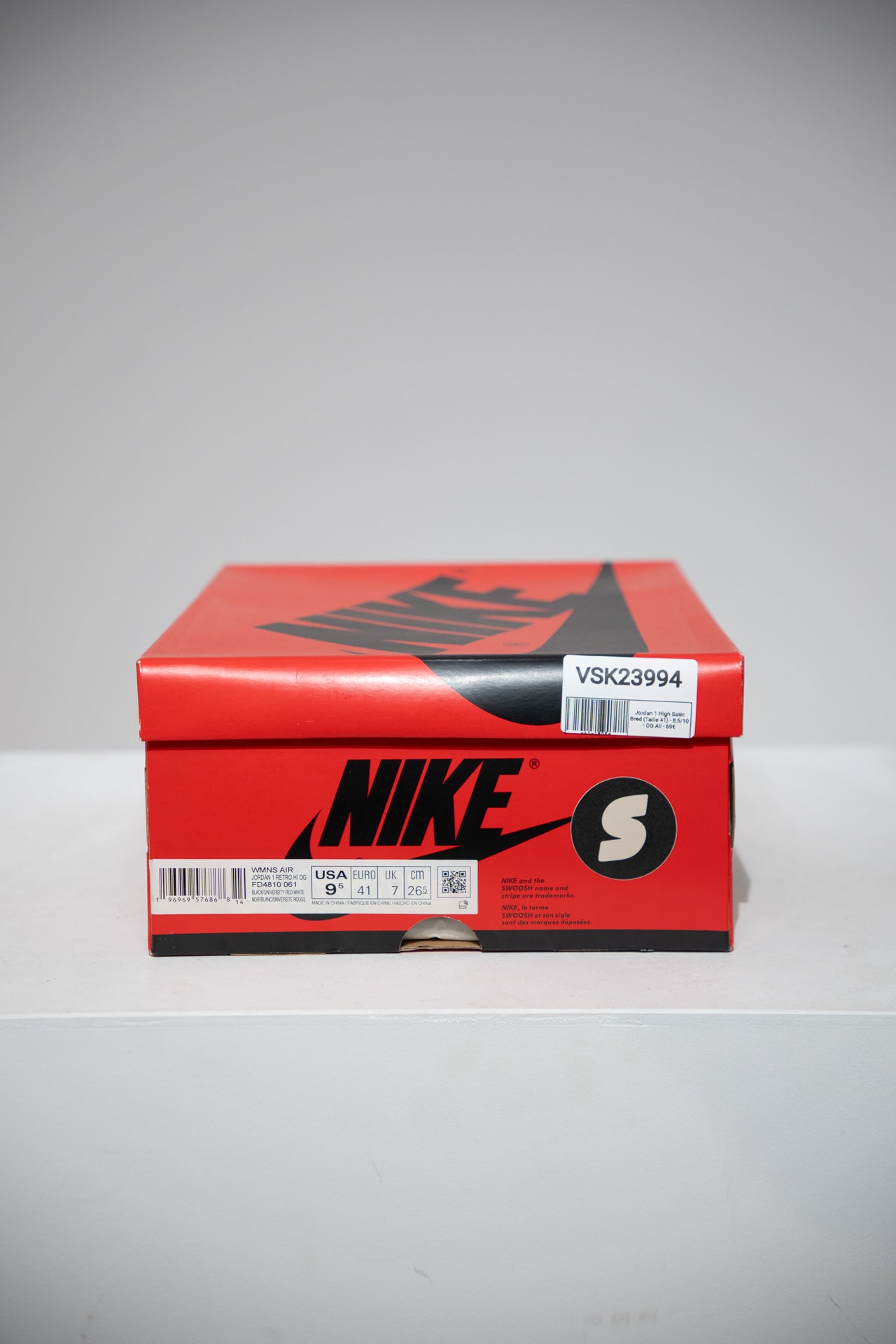 Jordan 1 High Satin Bred (Taille 41)