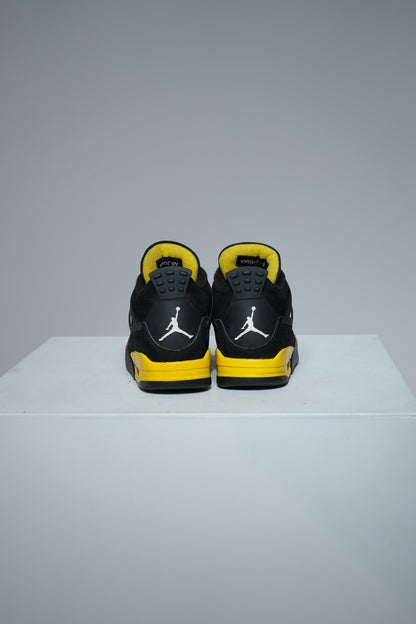Jordan 4 Thunder (Taille 42,5)