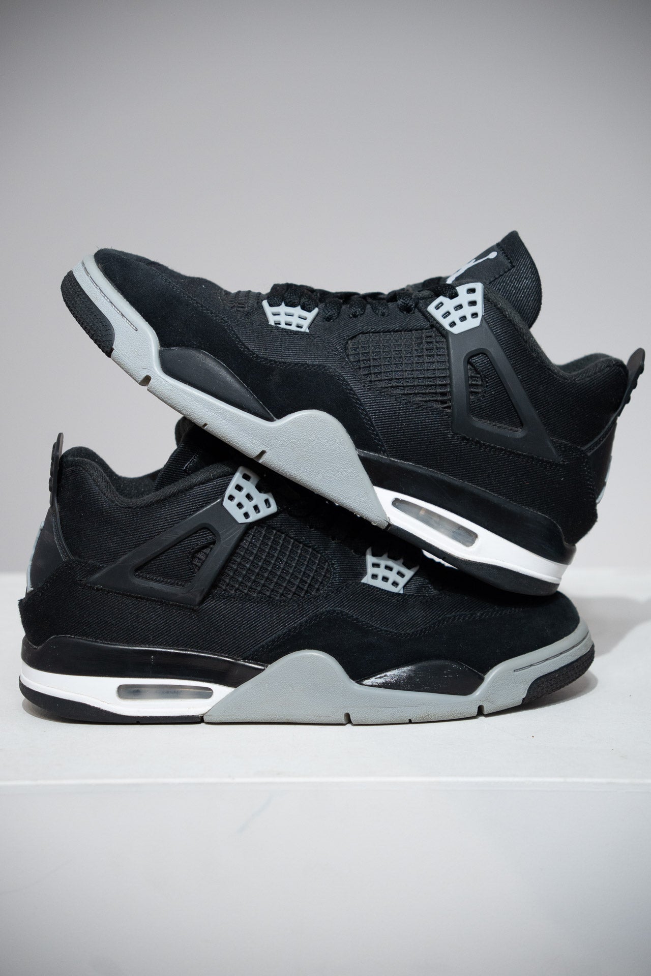 Jordan 4 Black Canvas (Taille 44,5)