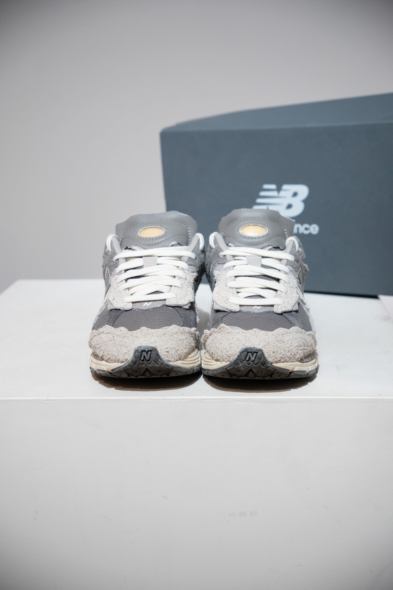 New Balance 2002r Protection Pack Rain Cloud (Taille 41,5)