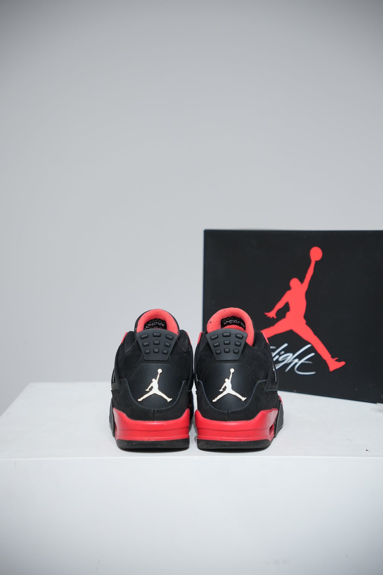 Jordan 4 Red Thunder (Taille 44)