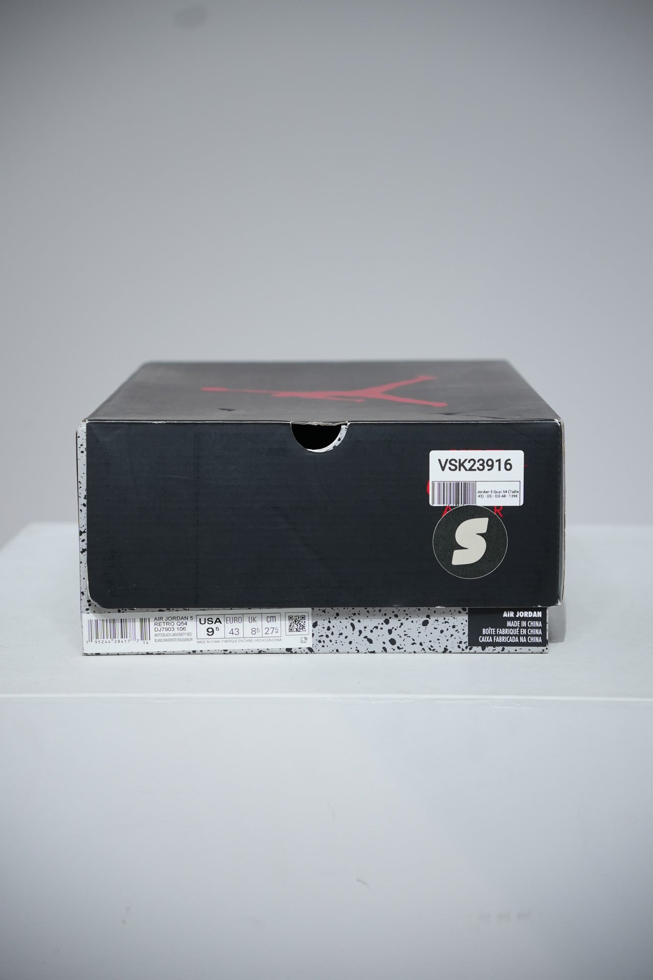 Jordan 5 Quai 54 (Taille 43)