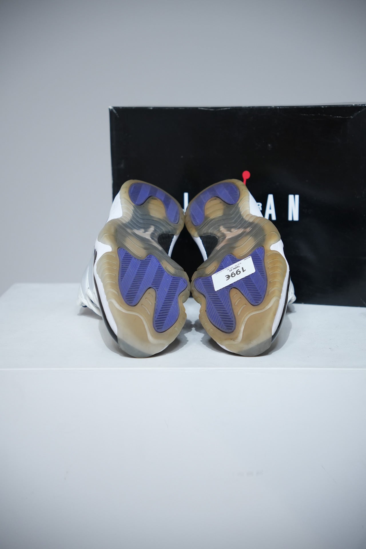 Jordan 11 Concord (Taille 45)