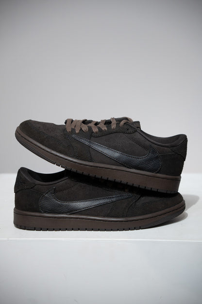 Jordan 1 Low Travis Scott Velvet Brown (Taille 41)