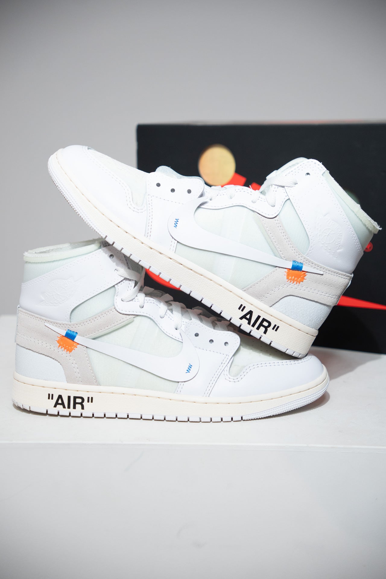 Jordan 1 High Off White Alaska (Taille 42,5)