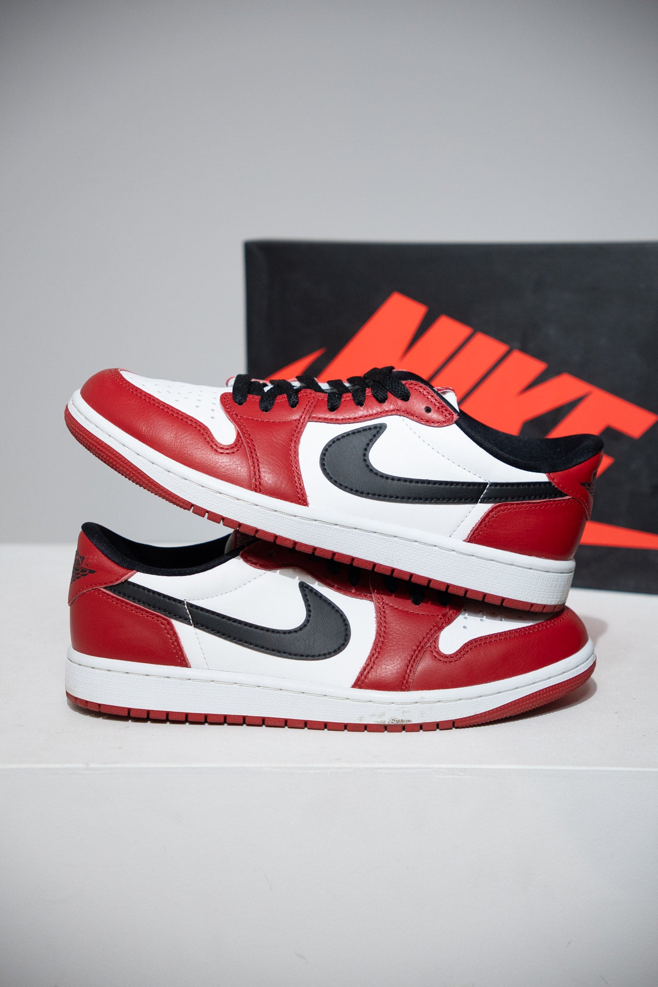 Jordan 1 Low Chicago 2025 (Taille 41)