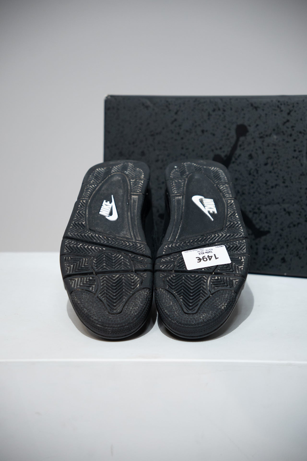 Jordan 4 Black Cat 2025 (Taille 42,5)