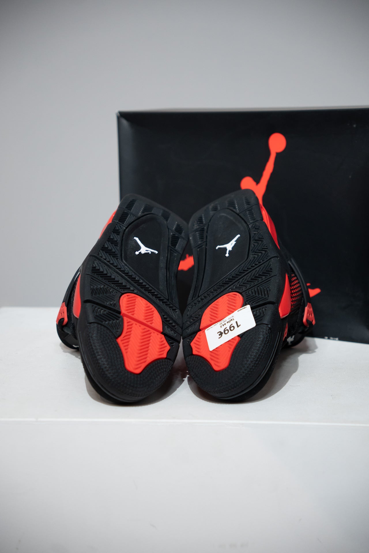 Jordan 4 Red Thunder (Taille 44,5)