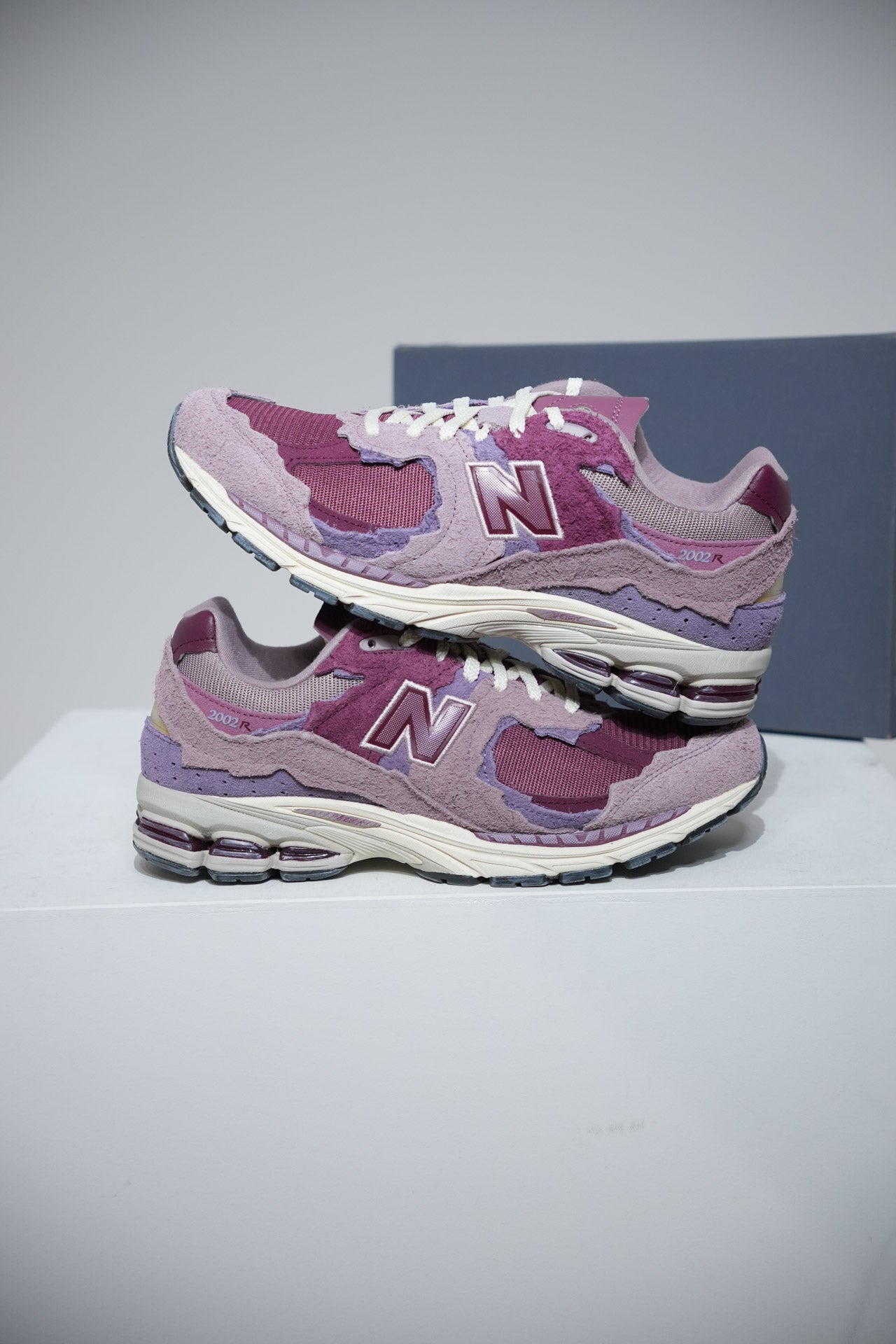 New Balance 2002R Protection pack Pink (Taille 37,5)