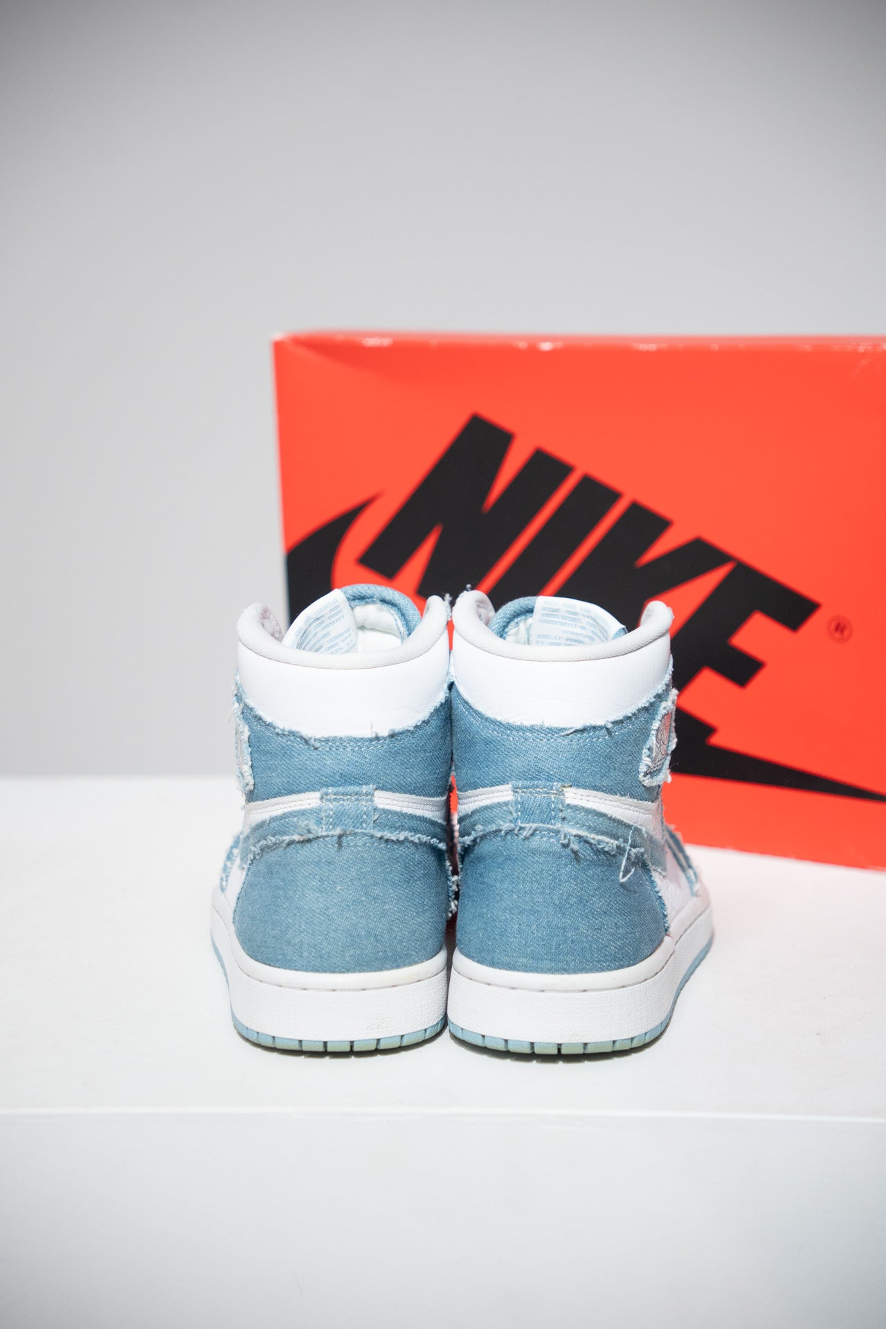 Jordan 1 High Denim (Taille 39)