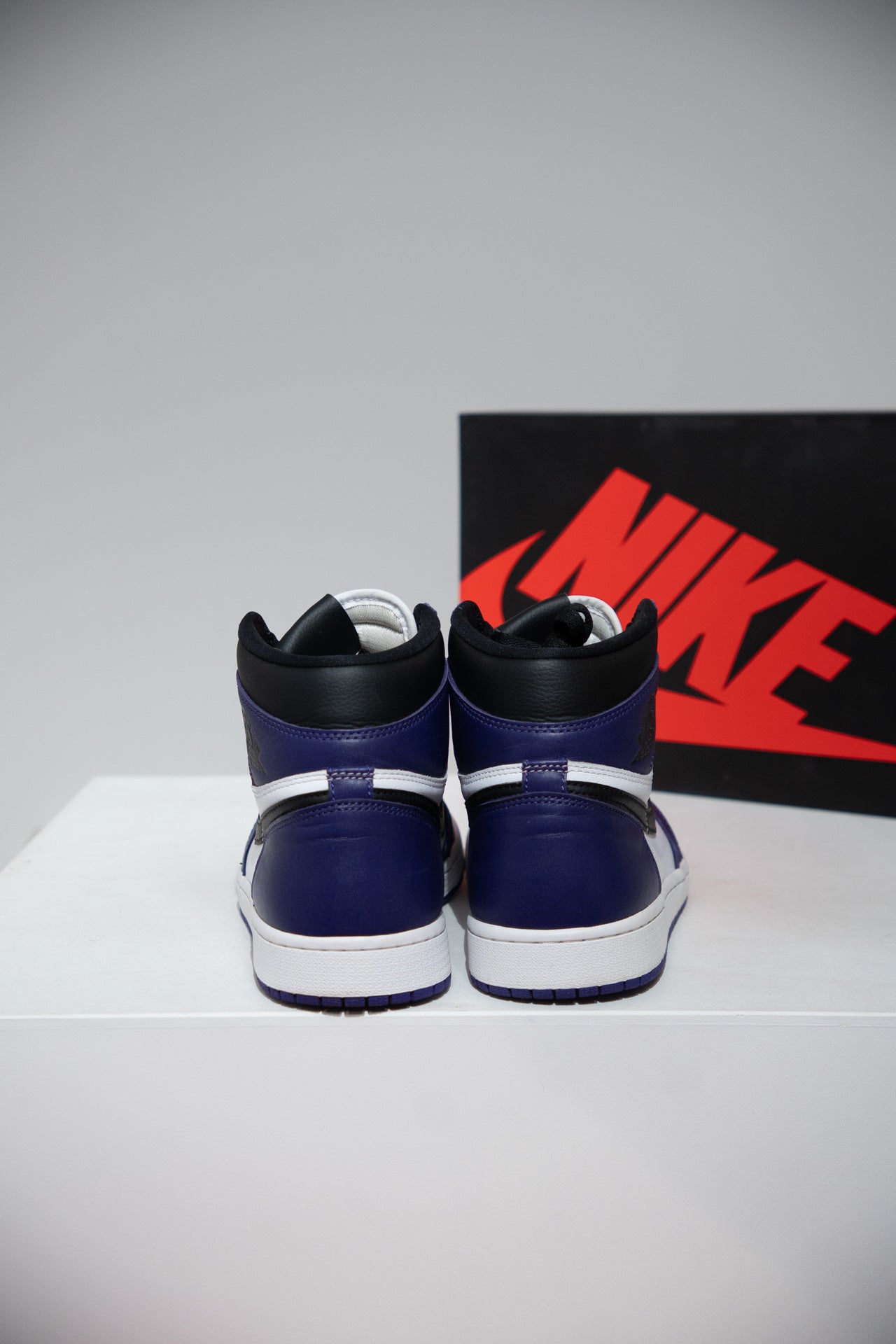 Jordan 1 High Court Purple (Taille 43)