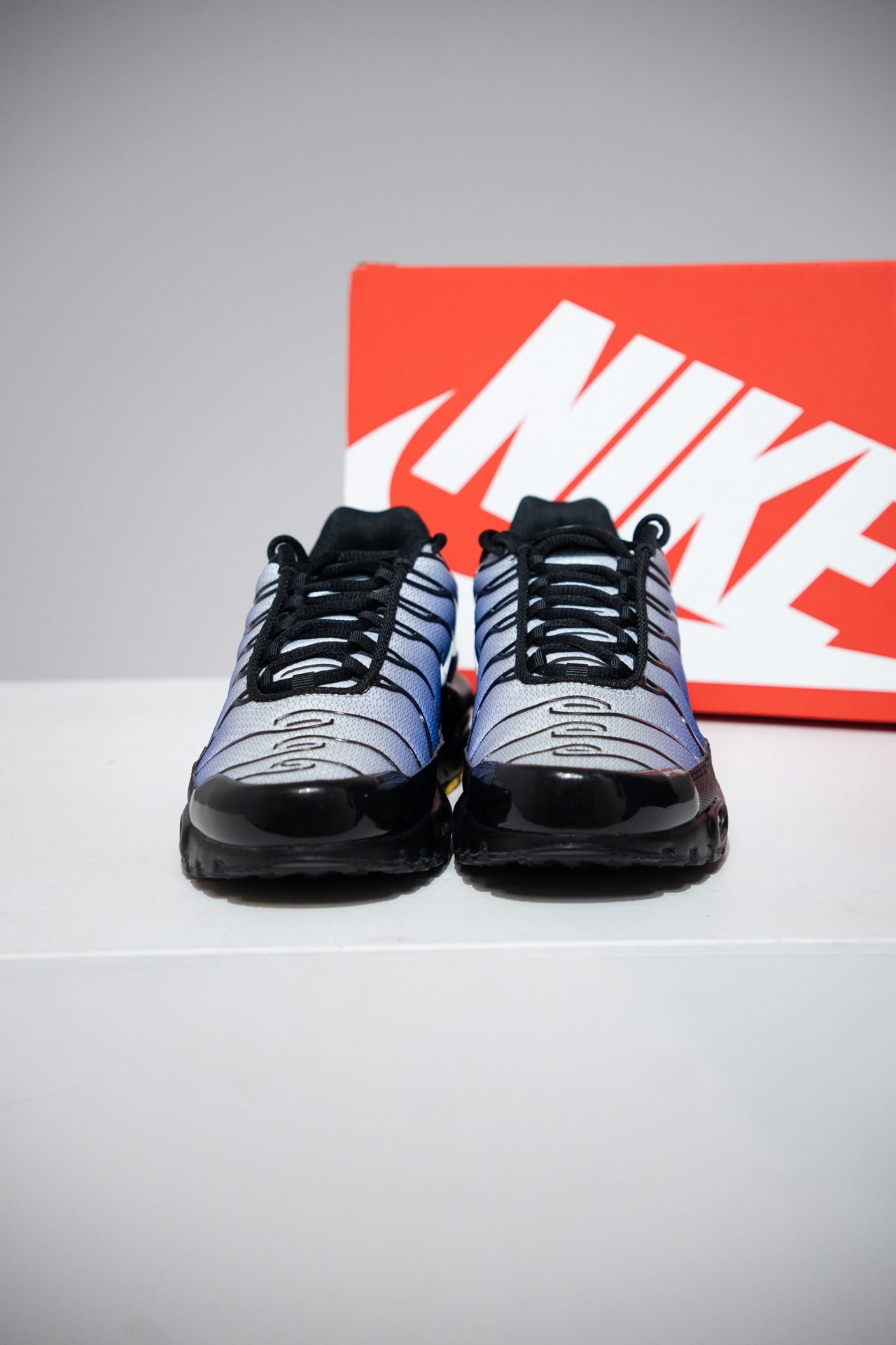 Air Max Plus (TN) White Saphirre (Taille 42)