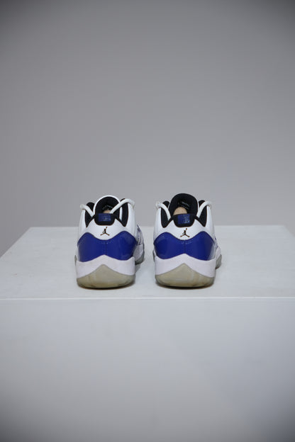 Jordan 11 Low White Concord (Taille 38)