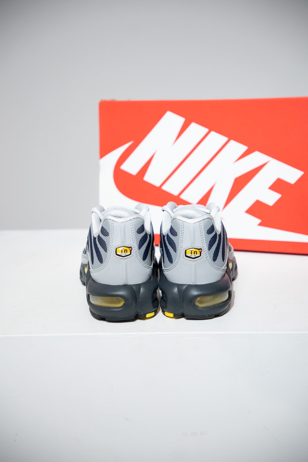 Air Max Plus (TN) Obsidian Opti Yellow (Taille 38,5)